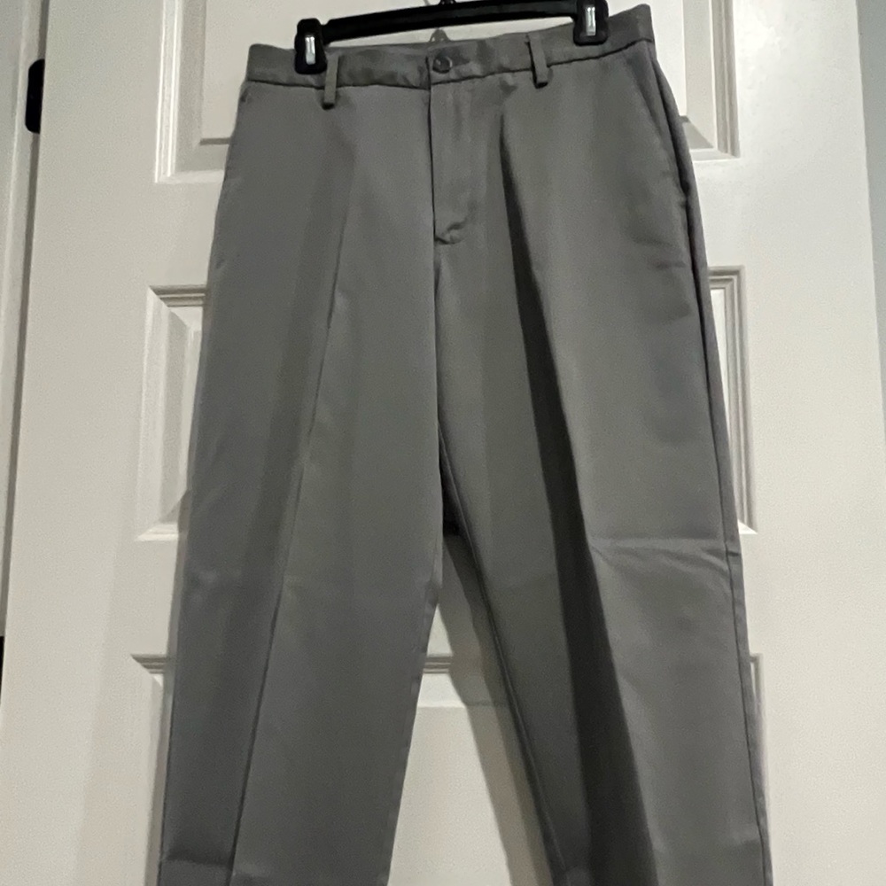 Dockers D3 Classic Fit Gray Pant
